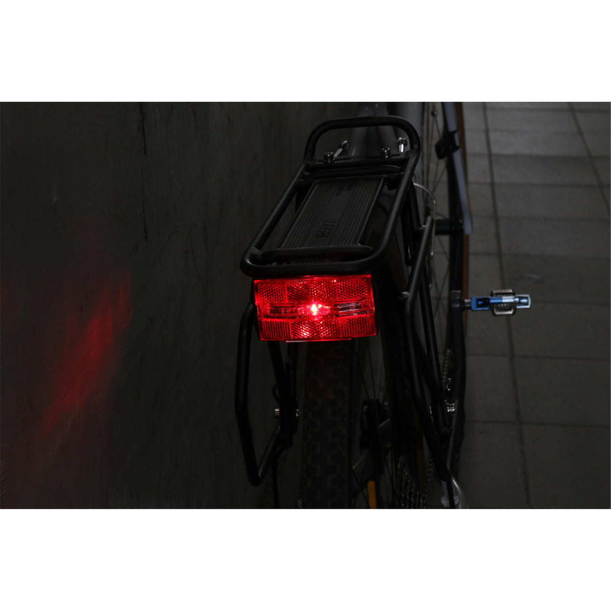 Reflex Rack Rear Bike Light – Cateye Cycling